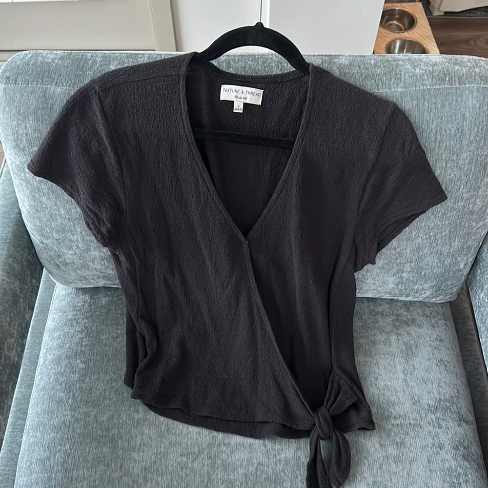 Madewell wrap top, Size medium, Color black